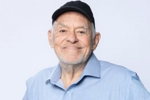 Silvio Luiz morreu nesta quinta-feira (16), aos 89 anos.